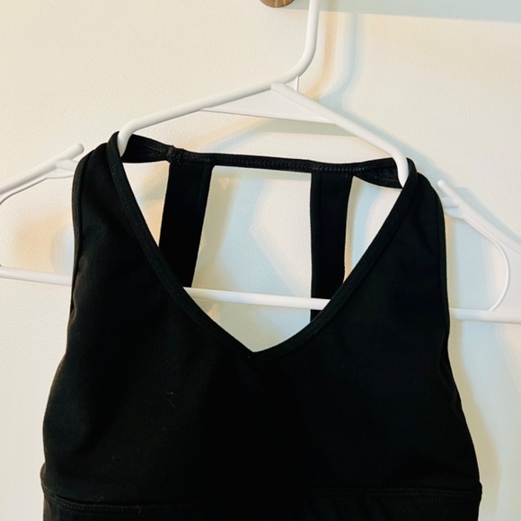 Jo + Jax Tri-Top in black (Child XL) - Picture 1 of 7